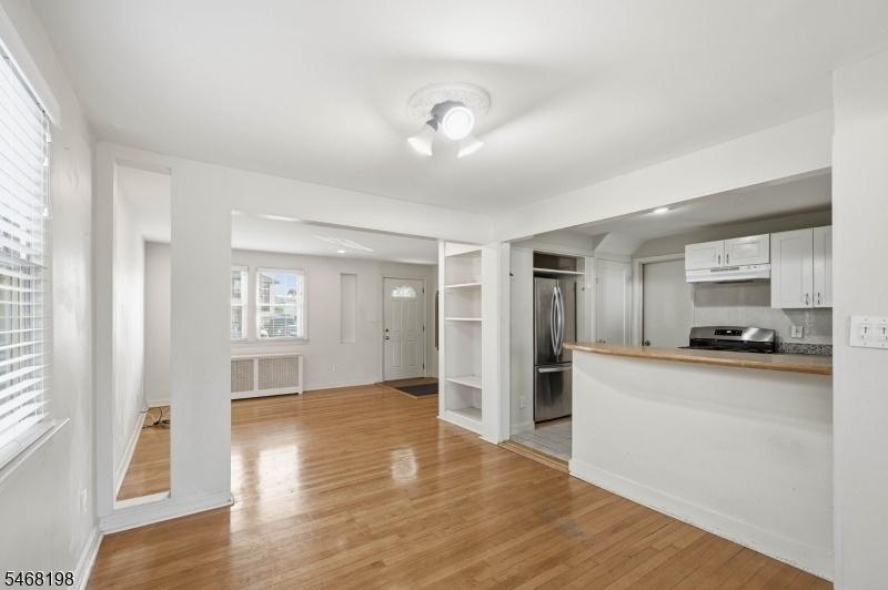 Dining area to Living room