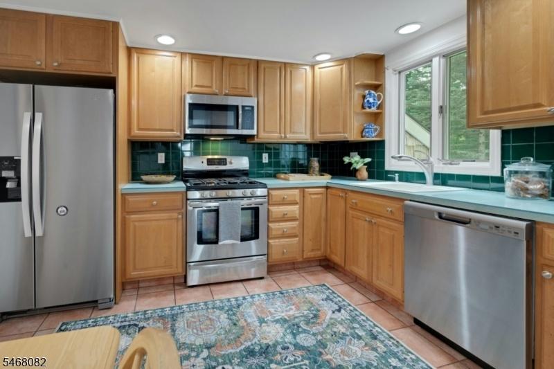 Kitchen Overlooking Yard