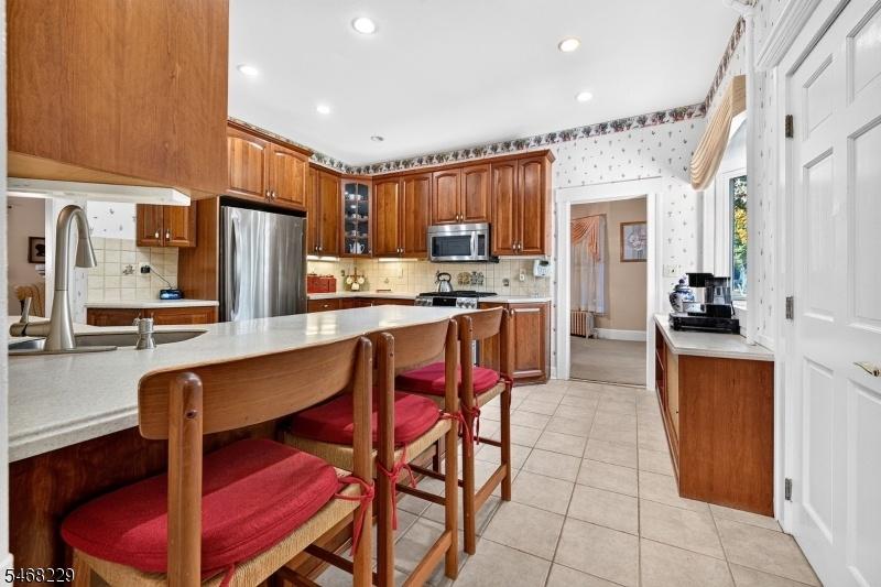Eat in Kitchen
