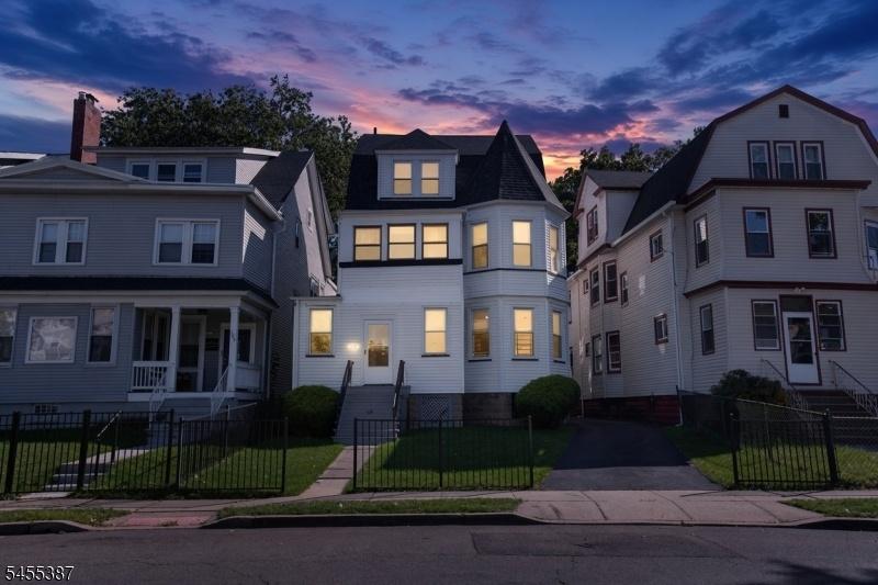 108 S Arlington Avenue