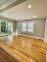 DiningRoom-