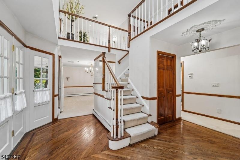 foyer 2 view