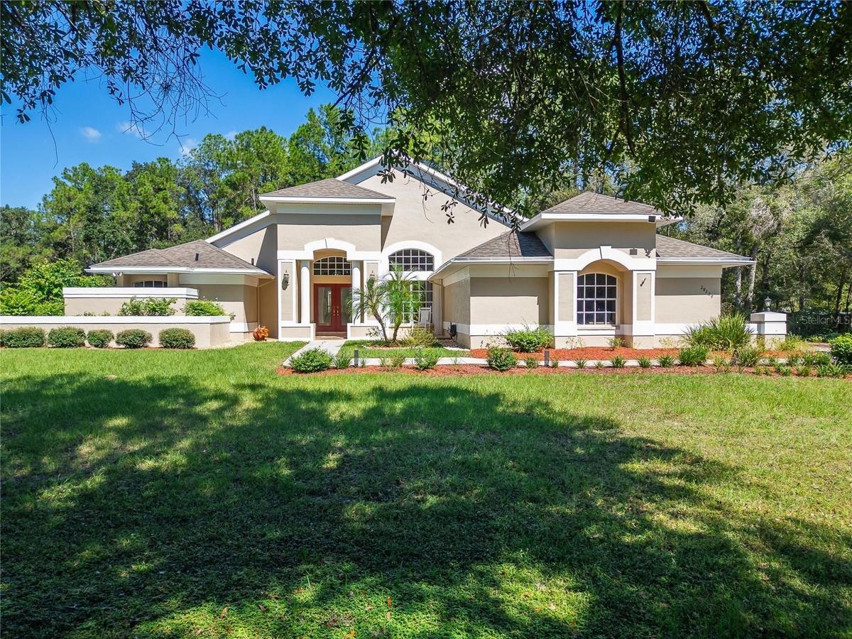 4 Bedroom, 3 Bath home, 2472 square feet.