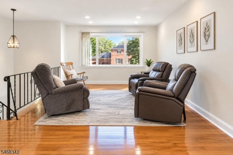 LivingRoom 1