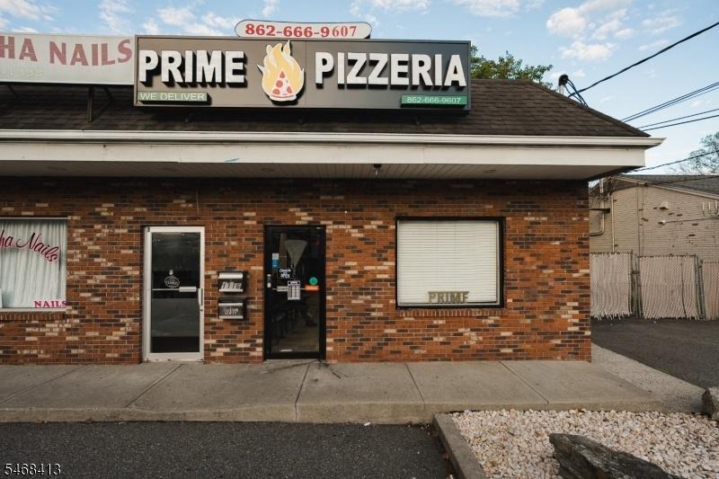 Pizzeria