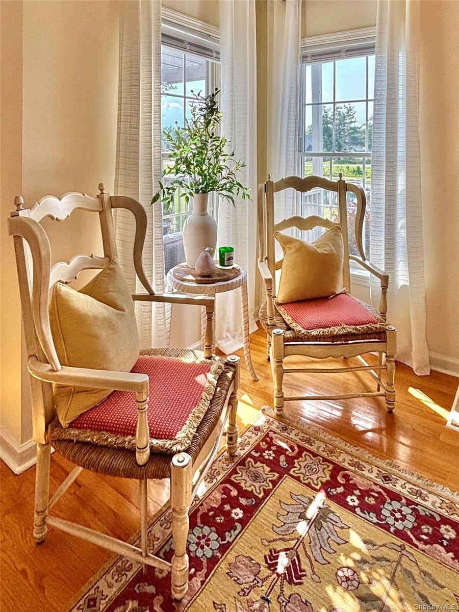 Lovely Windows