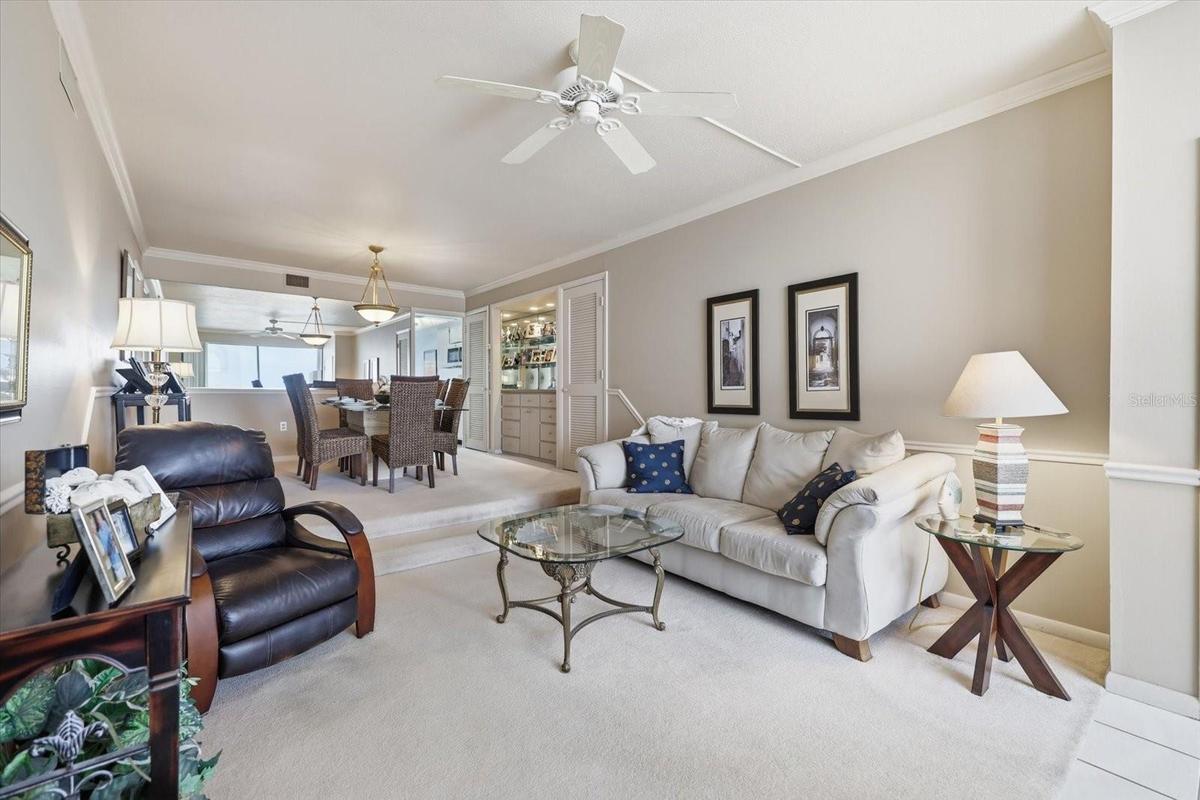 Living room / Dining Room