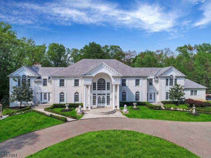 Front View of Home