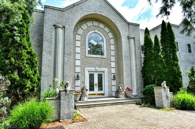 CURB APPEAL WITH PAVERS