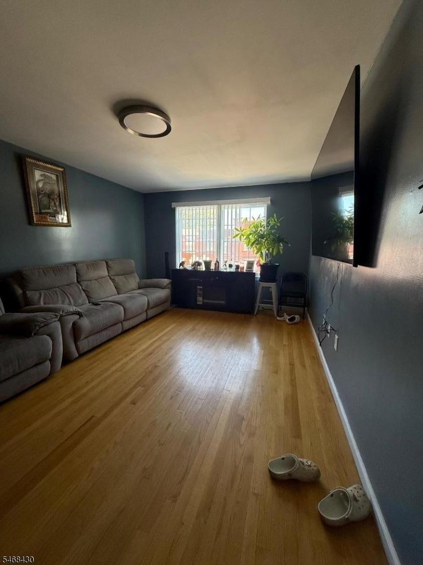 1st floor living room