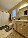 2nd Floor Full Bathroom