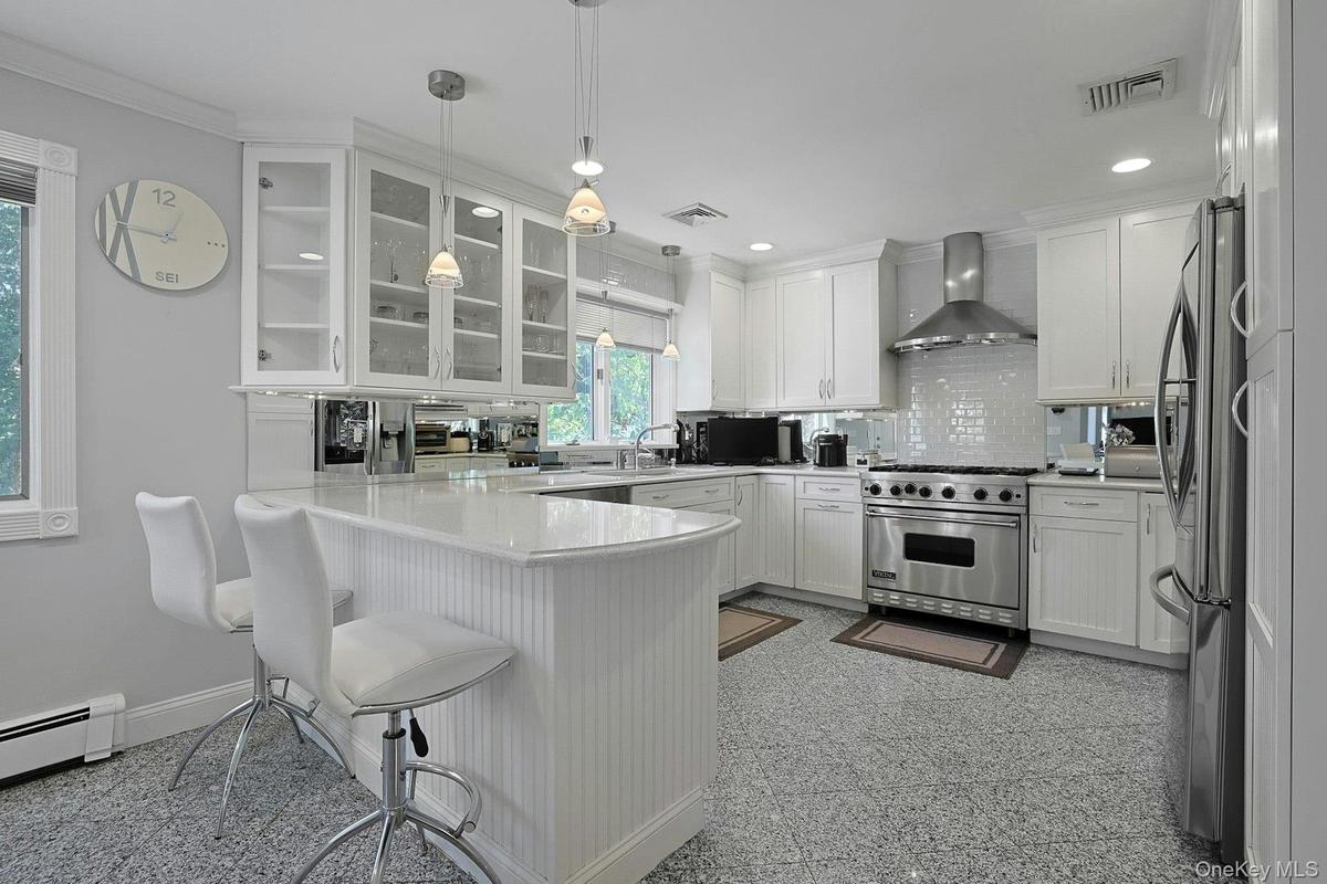 Great open kitchen