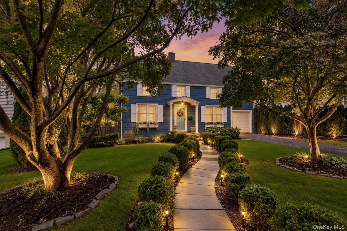 Charming Colonial