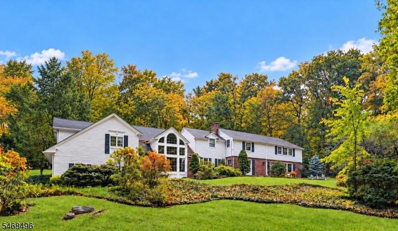 EXPANDED CUSTOM HOME