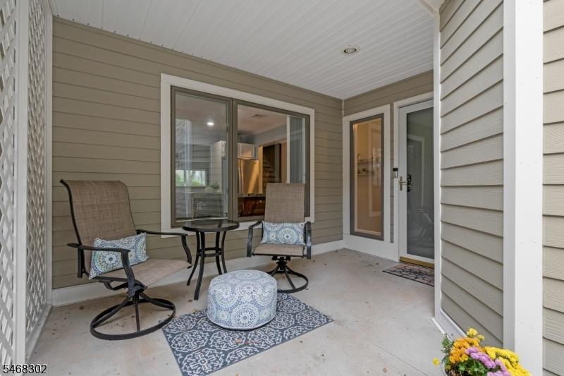 FRONT PORCH PATIO