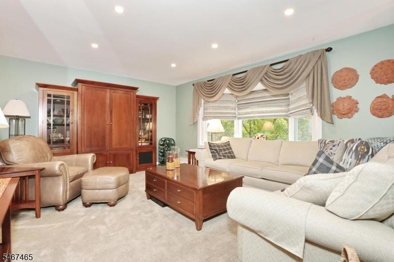 Living Room - Light and Bright