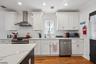 Eat-In Kitchen w/Center Island