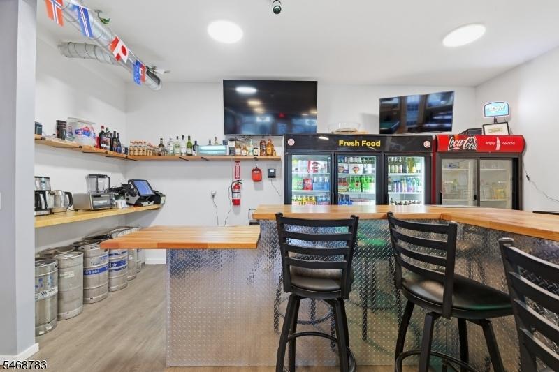 bar