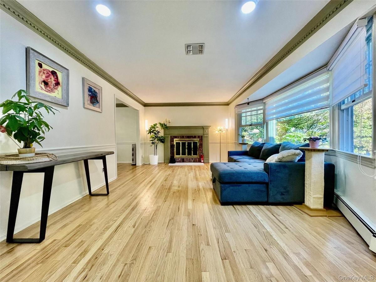 Formal Livingroom