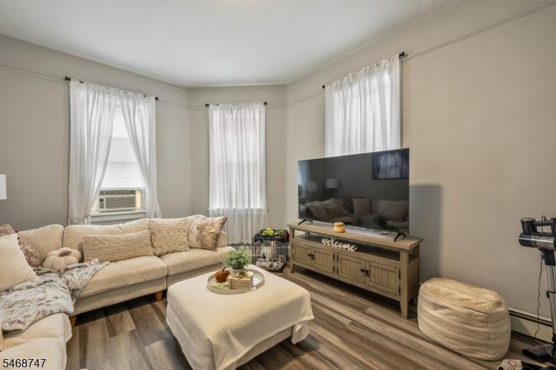 Living Room Virtual