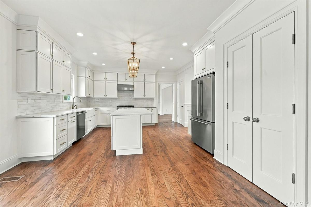 Kitchen Stainless Steel Appliances