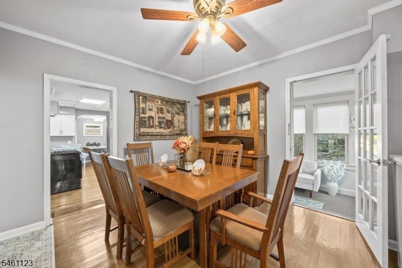 Dining Room - Floor 1