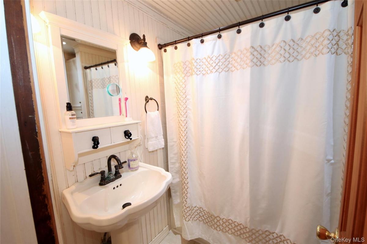 Full Bath on Fist Floor