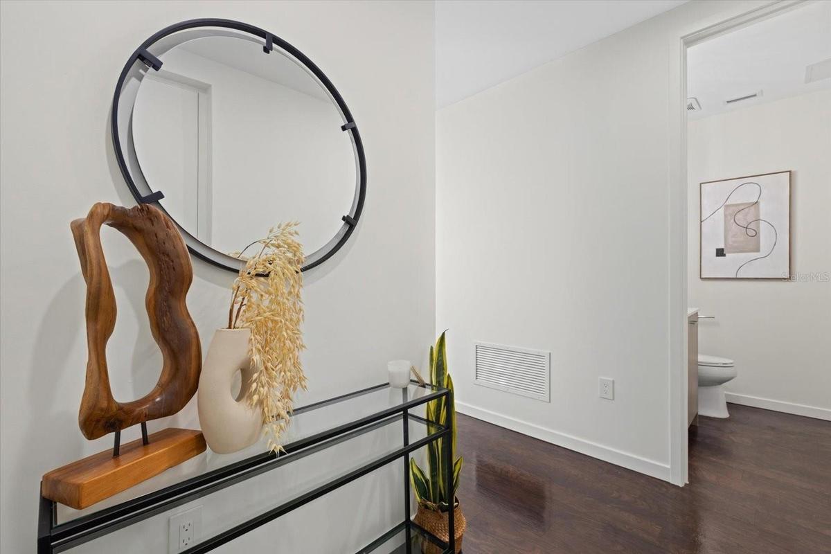 Private foyer