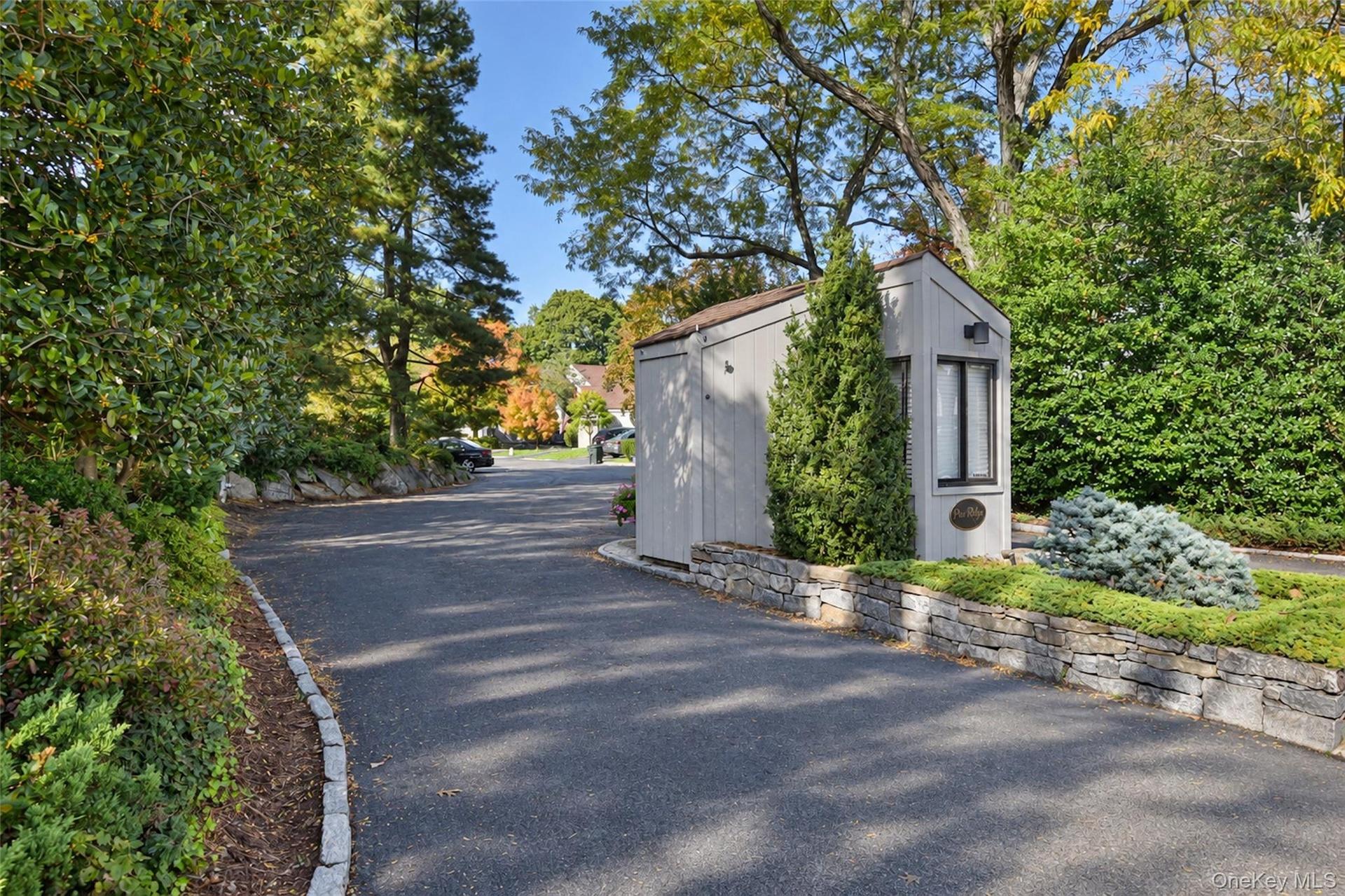 Pine Ridge Townhouse entrance