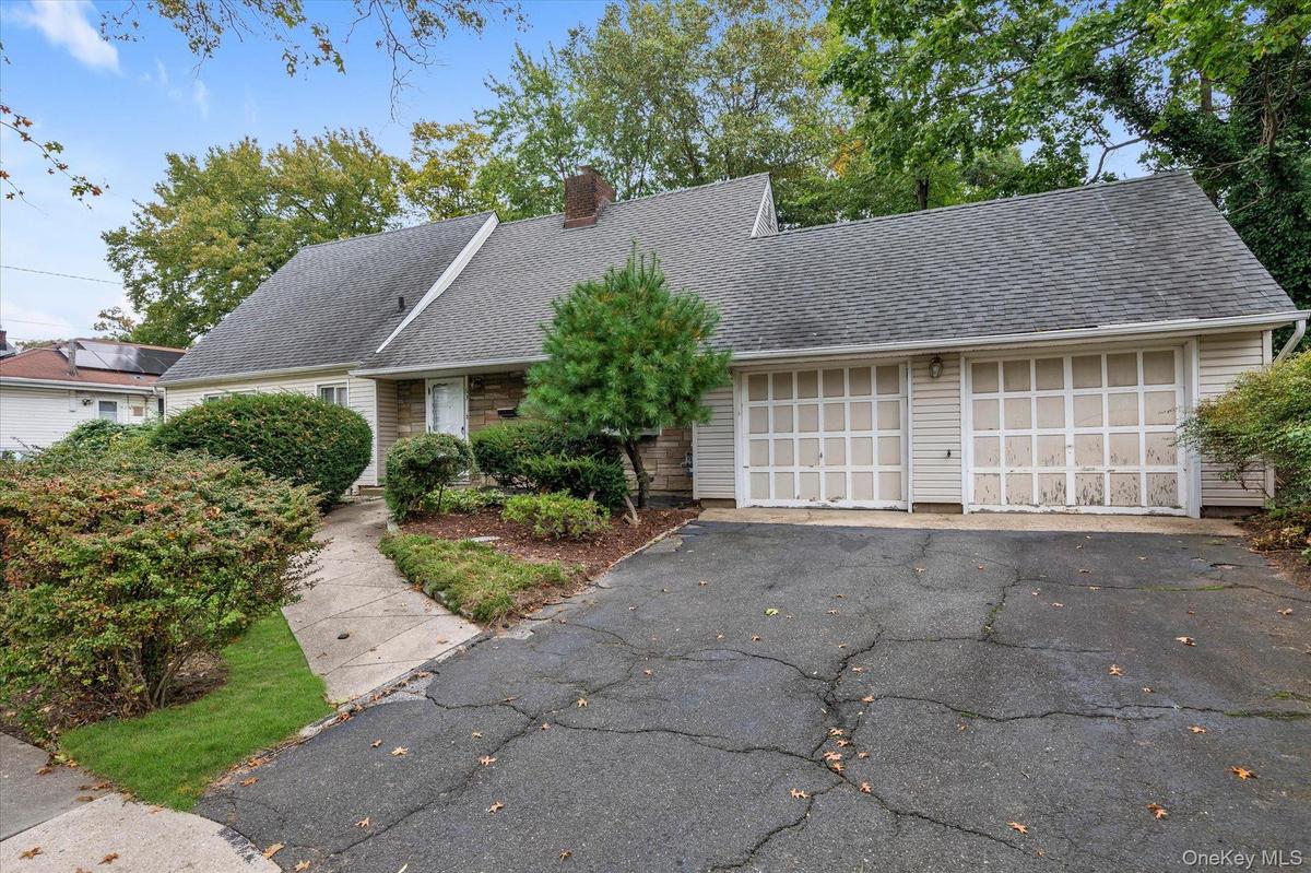 Front Exterior With 2 Car Garage