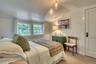 4th bedroom (2nd floor)