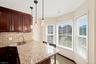 EAT-IN KITCHEN