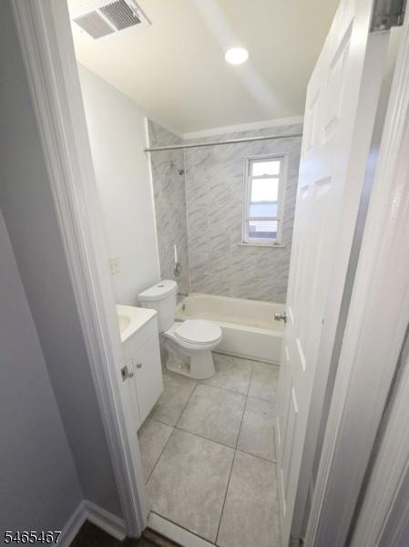 Unit 2 Bathroom