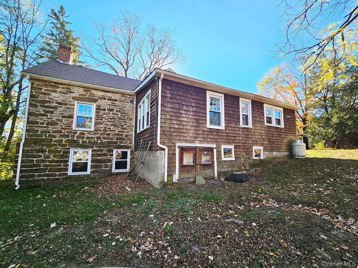 Rear view of Stone House