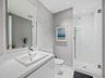 Additional bedroom 3 en suite bath