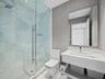 Additional bedroom 2 en suite bath