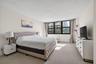 King Size Bed & walk-in closet