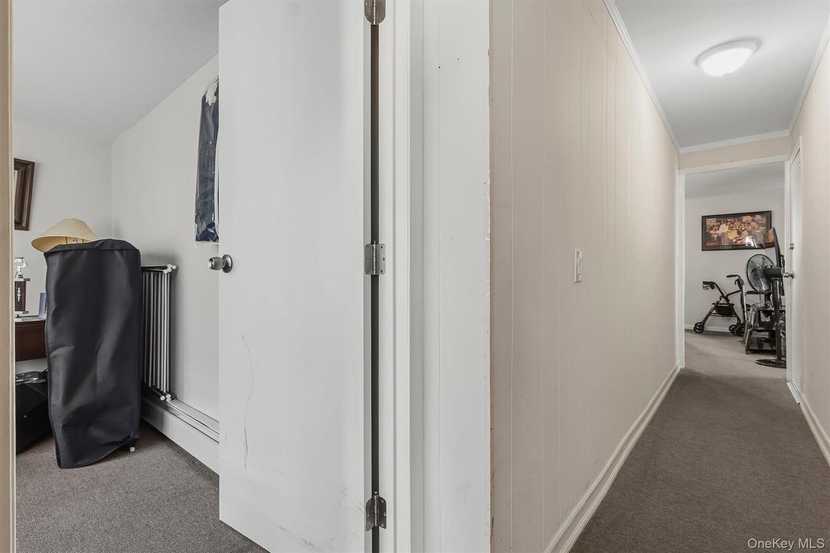 First floor apartment entry