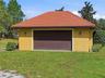 Detached (28x20 garage for extra storage!