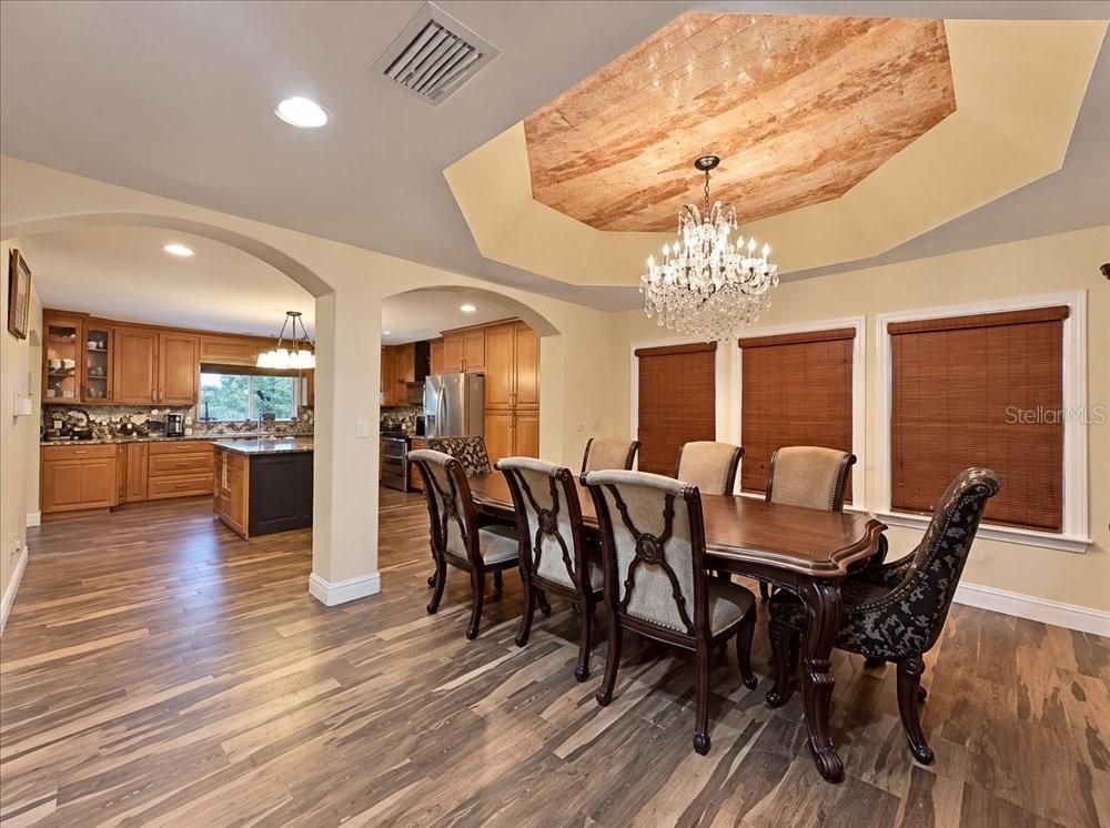 Dinning Room & Kitchen