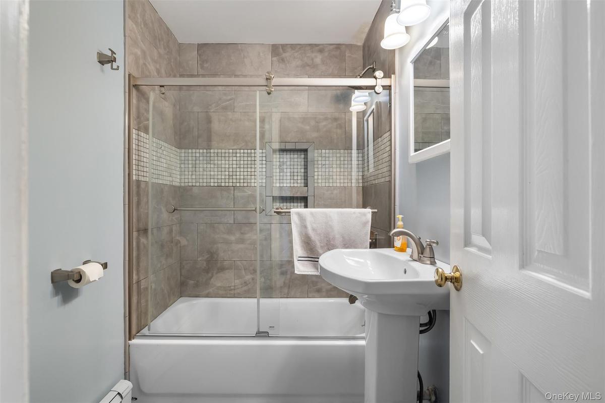 Full bath in first floor