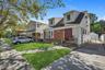Front of property / private driveway