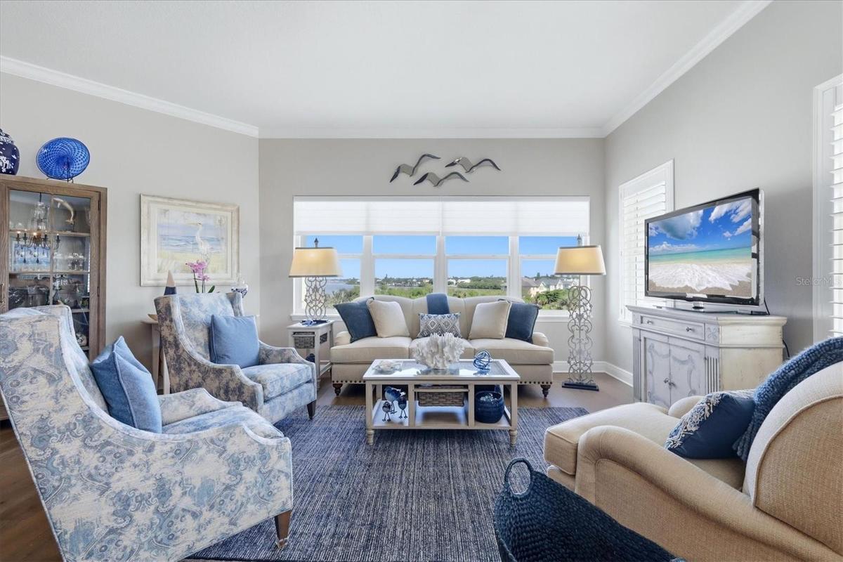 Preserve views with partial bay view.