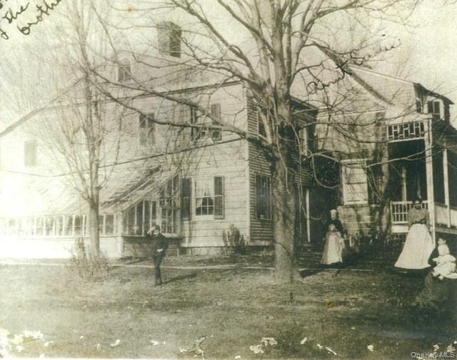 Vintage Photo of Amos Family Farmstead