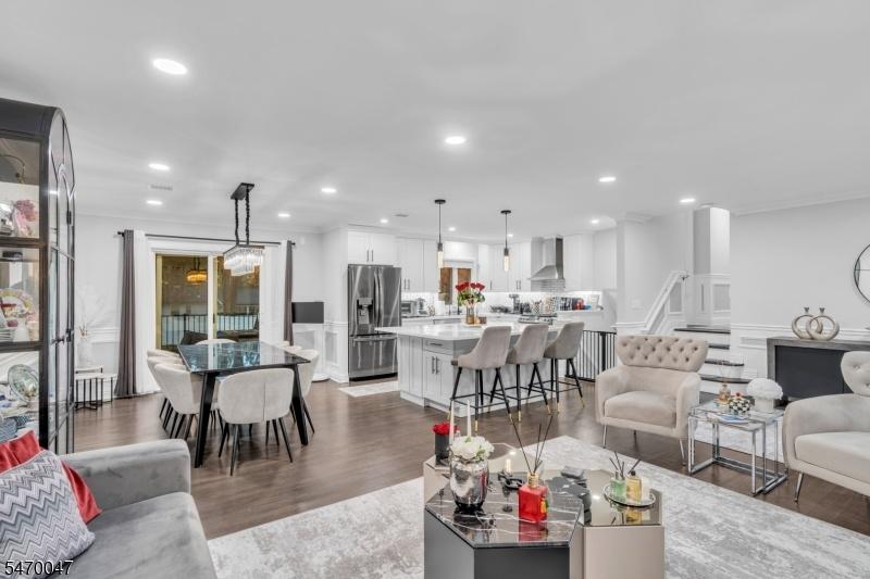 Dining Room/Kitchen