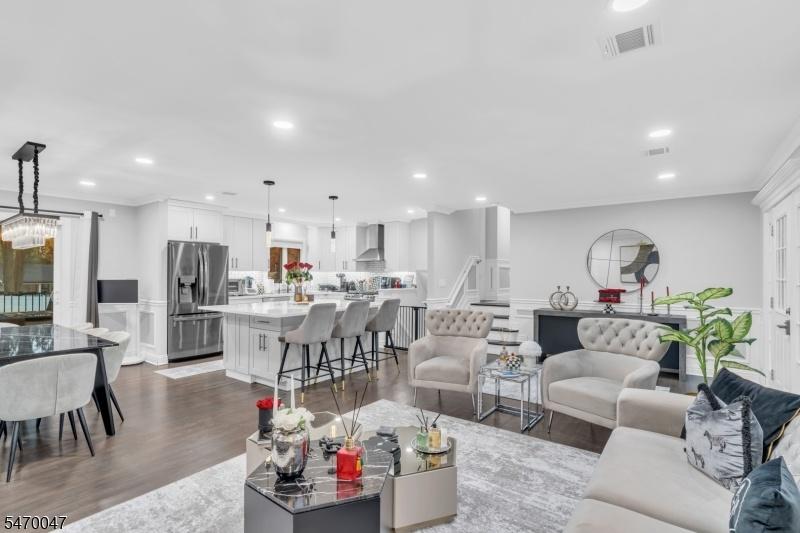 Kitchen/Living Room