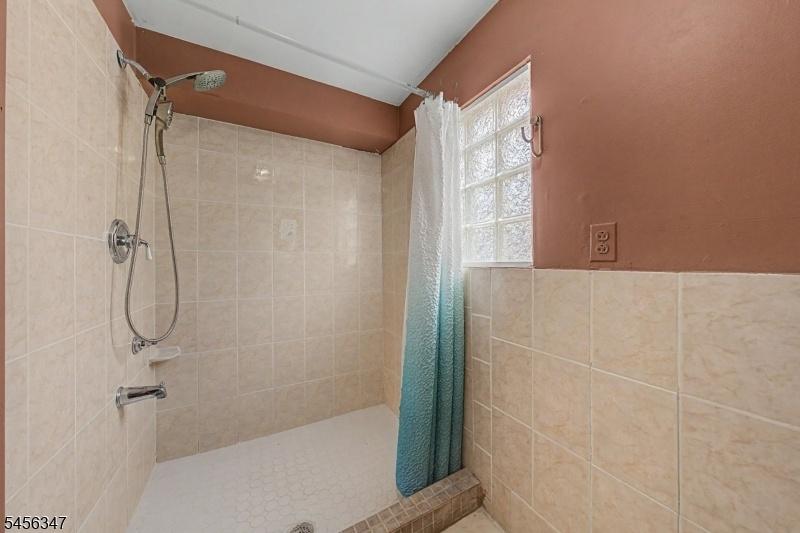 Ground Floor Bath