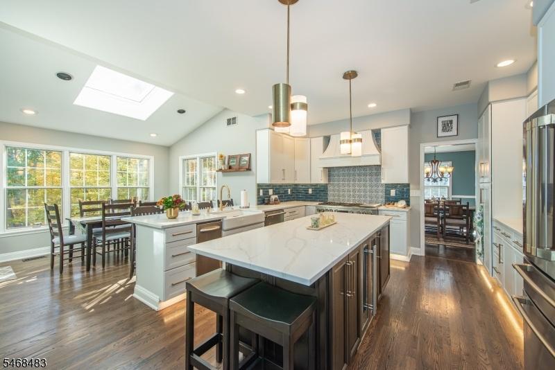Spectacular Kitchen