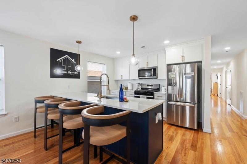 Kitchen unit 1