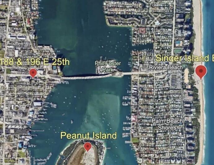 Excellent Location close to singer island, peanut Island, inlet and port.